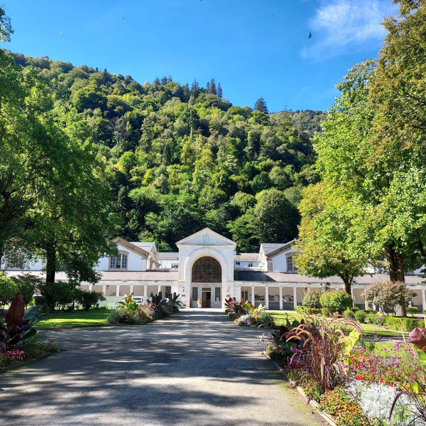 Royal Luchon Aparthotel Bagneres-de-Luchon Luaran gambar