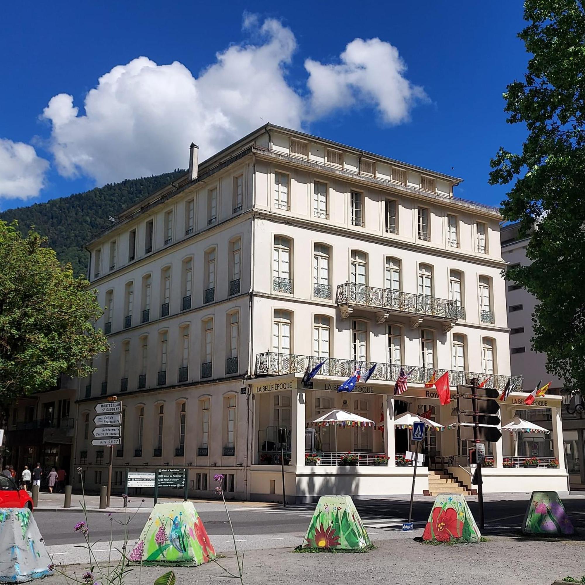 Royal Luchon Aparthotel Bagneres-de-Luchon Luaran gambar