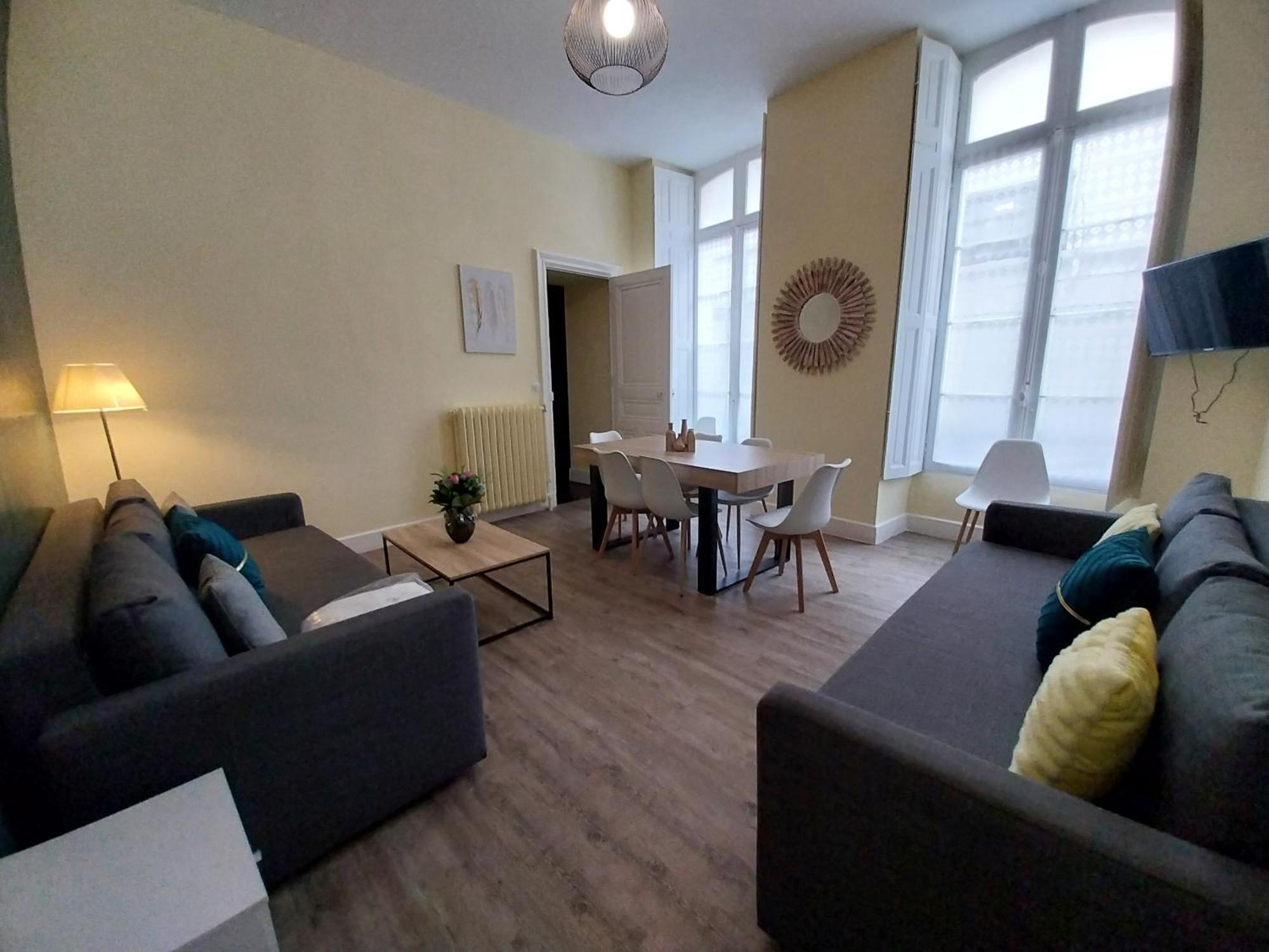Royal Luchon Aparthotel Bagneres-de-Luchon Luaran gambar